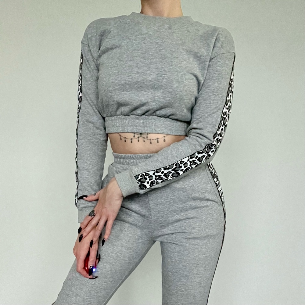 KITTENISH Paige leopard heather gray jogger set